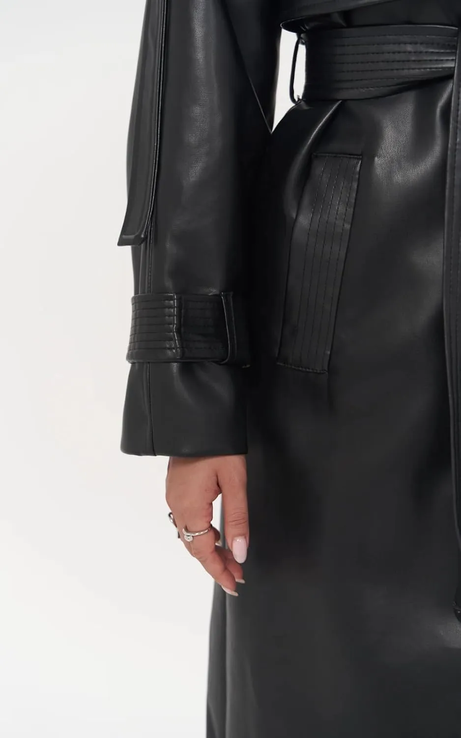 PIRAL Women's Faux Leather Herringbone Wool Trench Coat  Oversized Fit, Side Pockets, Model Size XS/S for Timeless Elegance