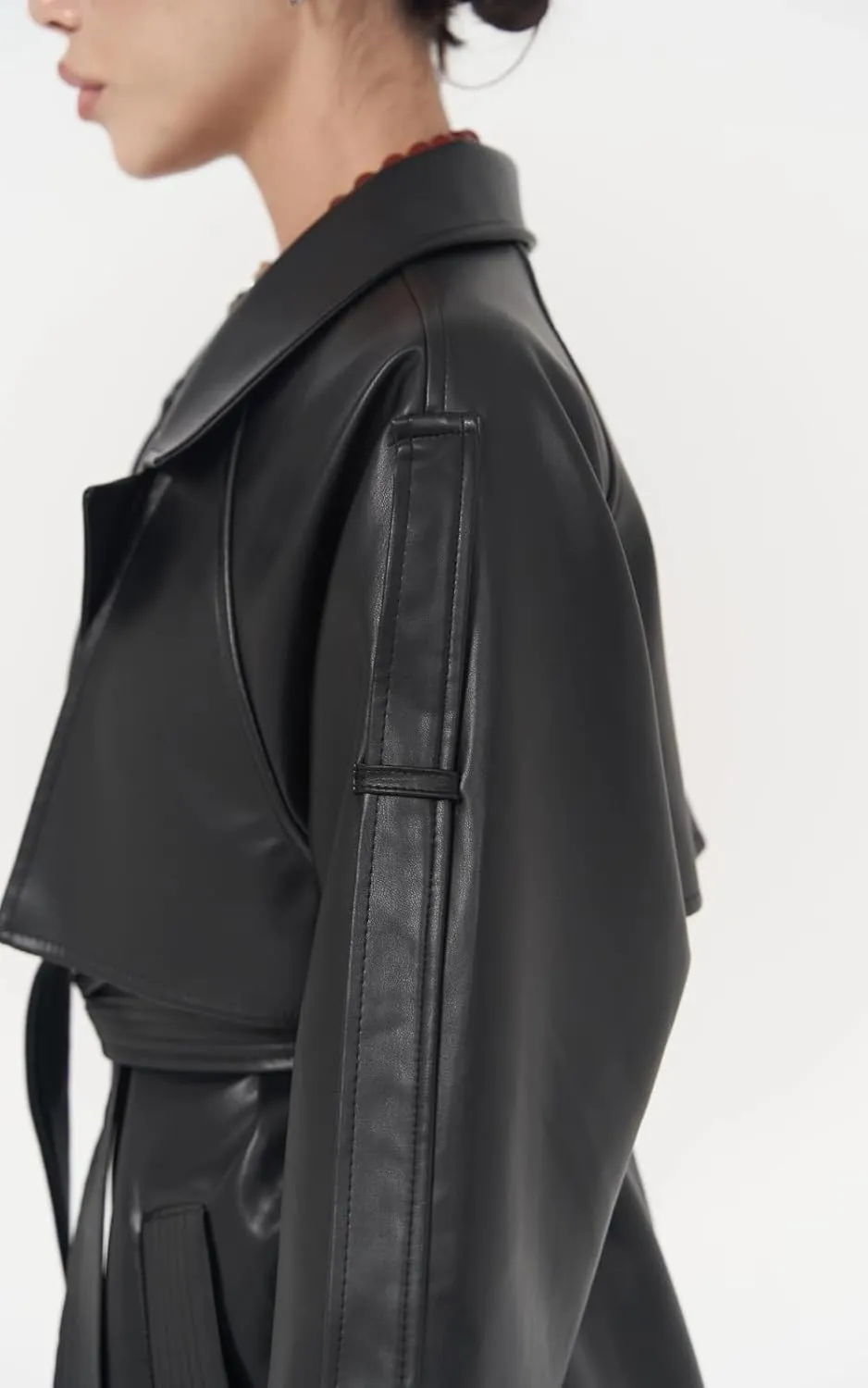 PIRAL Women's Faux Leather Herringbone Wool Trench Coat – Oversized Fit, Side Pockets, Model Size XS/S for Timeless Elegance