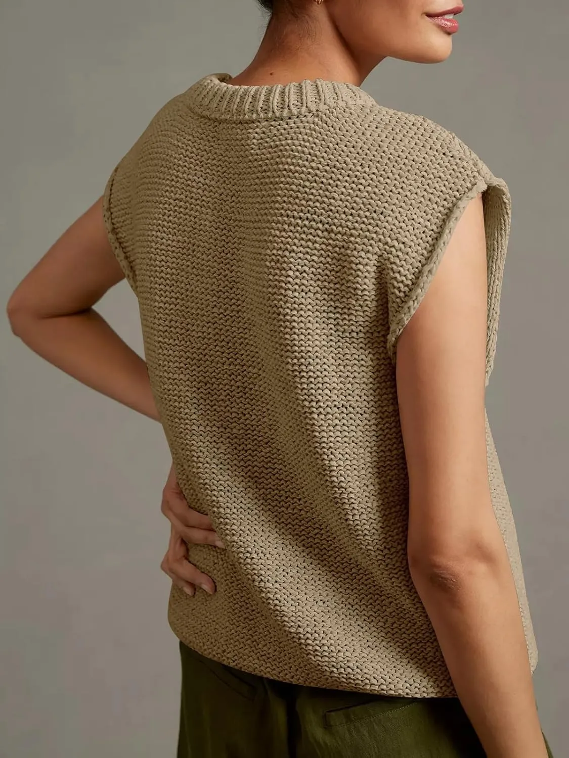 Saodimallsu Womens Sleeveless Crewneck Sweaters Ribbed Knit Tank Tops 2025 Trendy Sweater Vest