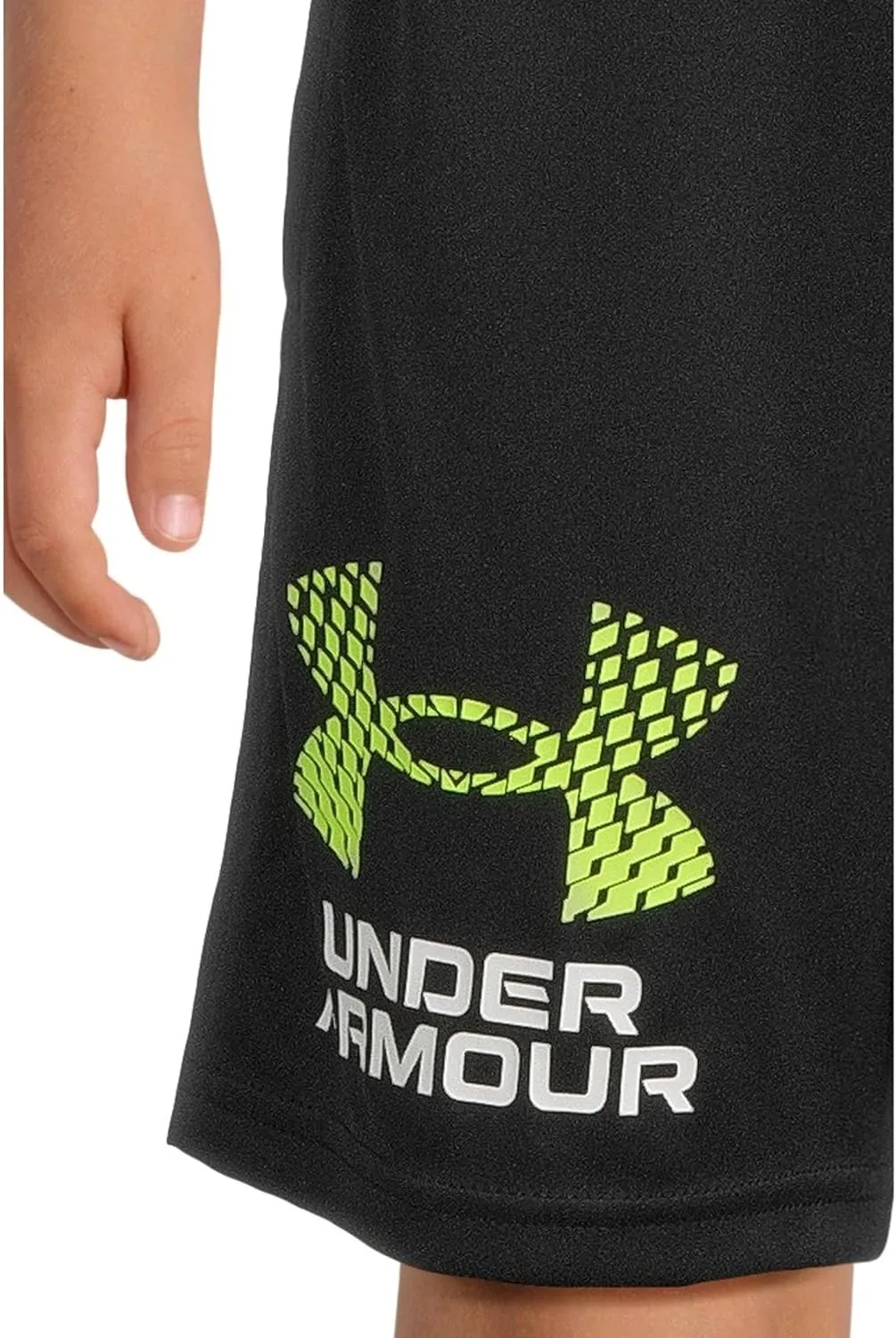 Under Armour Boys' Tech Logo Shorts