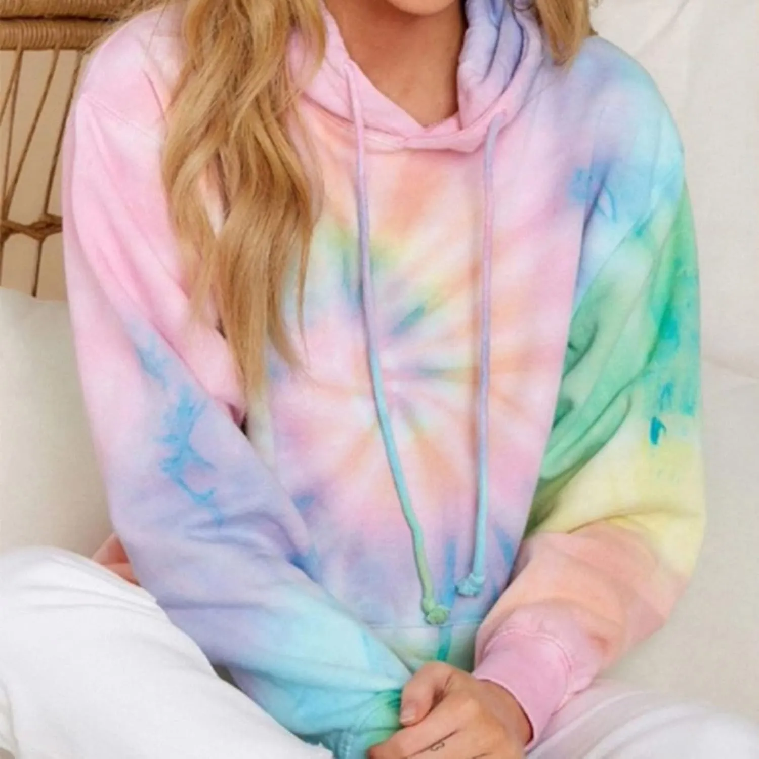 Women Tie Dye Hoodie Pullover Oversized Hooded Fashion Long Sleeve Sweater with Pocket