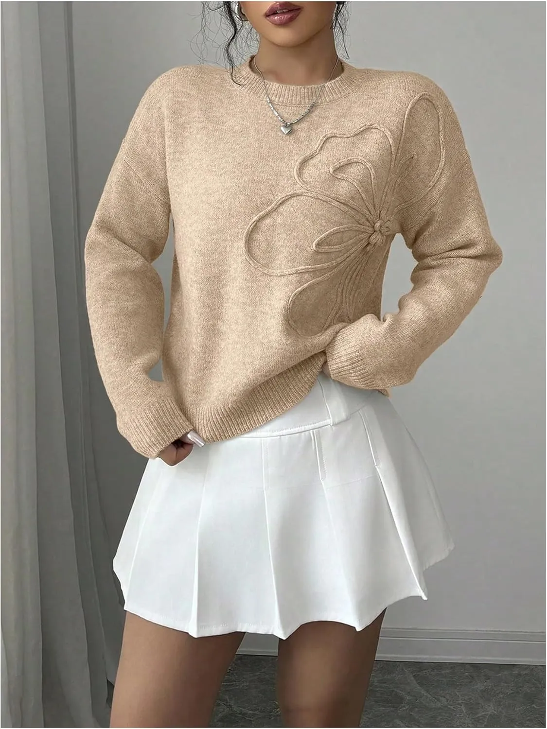 Women's 3D Floral Appliques Crewneck Sweaters Long Sleeve Drop Shoulder Pullovers Elegant Knit Tops