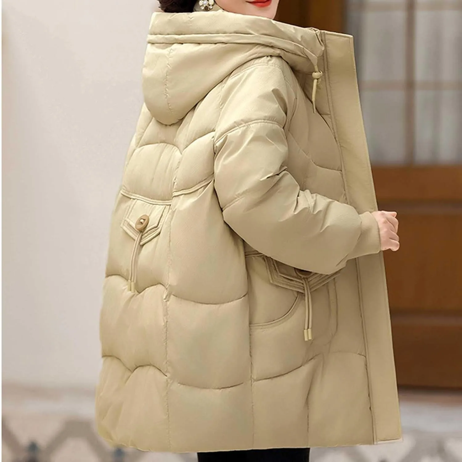 Women's Windproof Quilted Puffer Jackets Winter Warm Padded Down Coats Plus Size Drawstring Hooded Jacket with Pocket