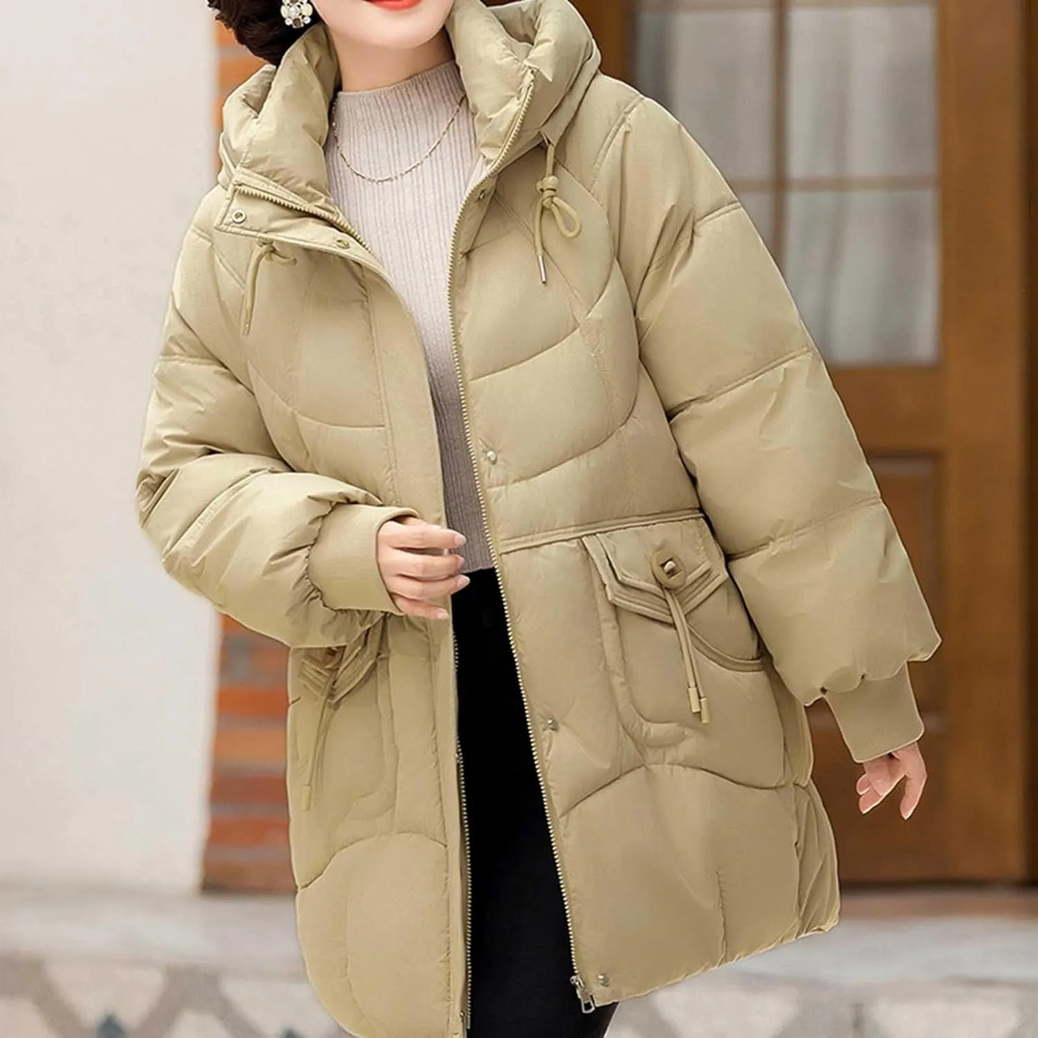 Women's Windproof Quilted Puffer Jackets Winter Warm Padded Down Coats Plus Size Drawstring Hooded Jacket with Pocket