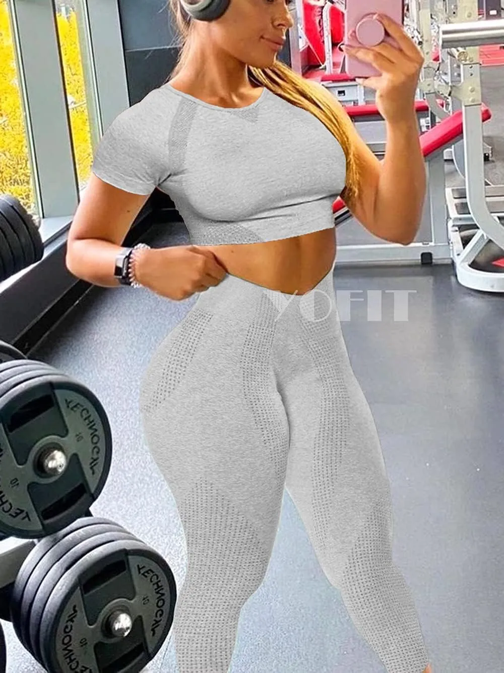Women's Workout Outfit 2 Pieces Seamless High Waist Yoga Leggings with Long Sleeve Crop Top Gym Clothes Set